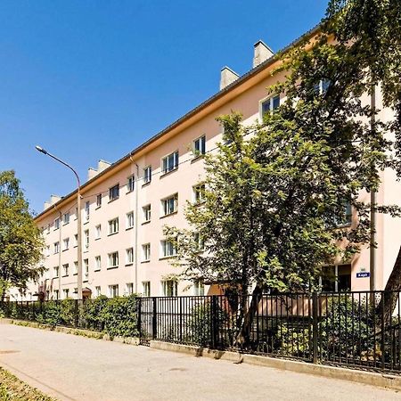 Sunny Apartment, 7 Min With Tram To The Old Town Tallinn Buitenkant foto